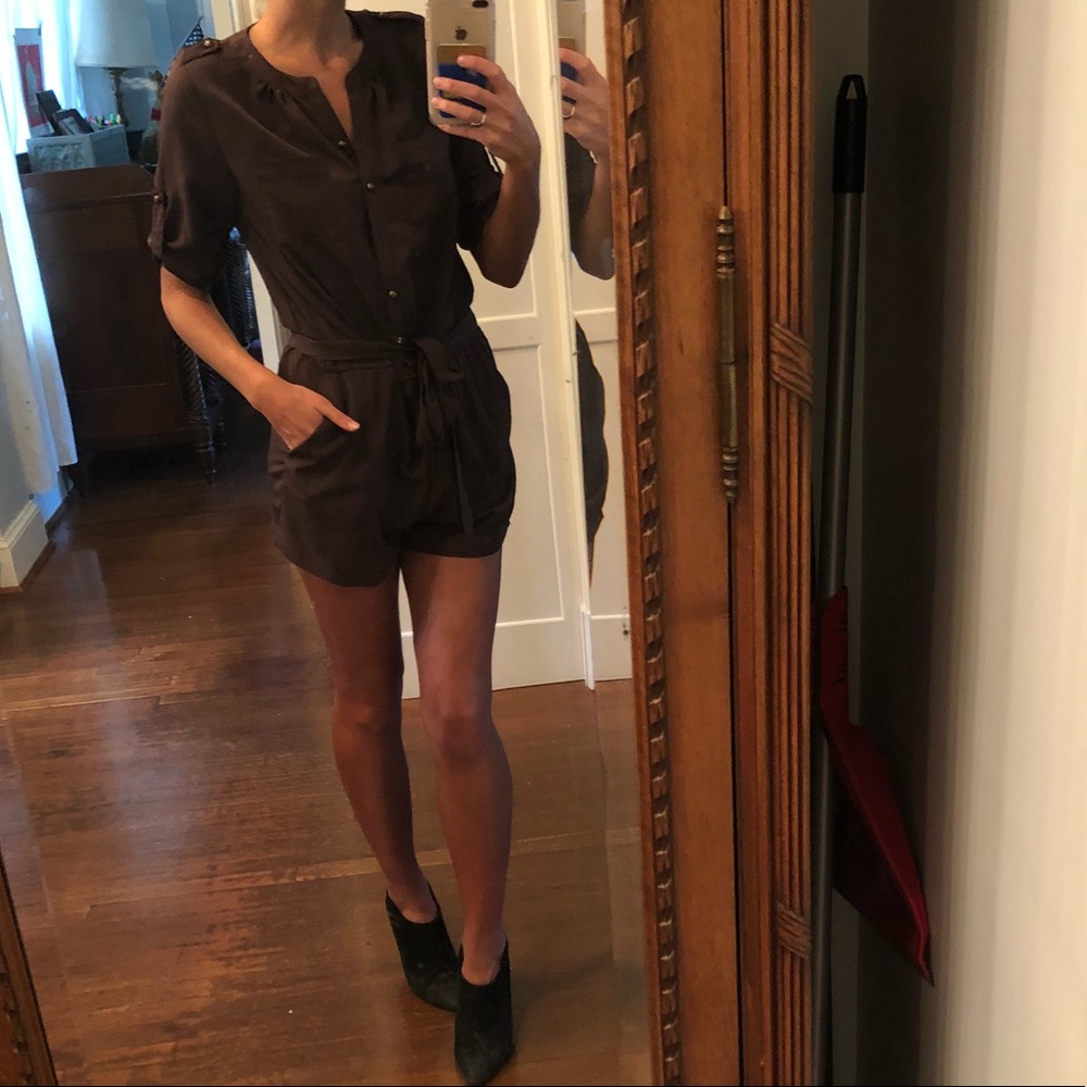 Brown romper with sash - Picture 2 of 4